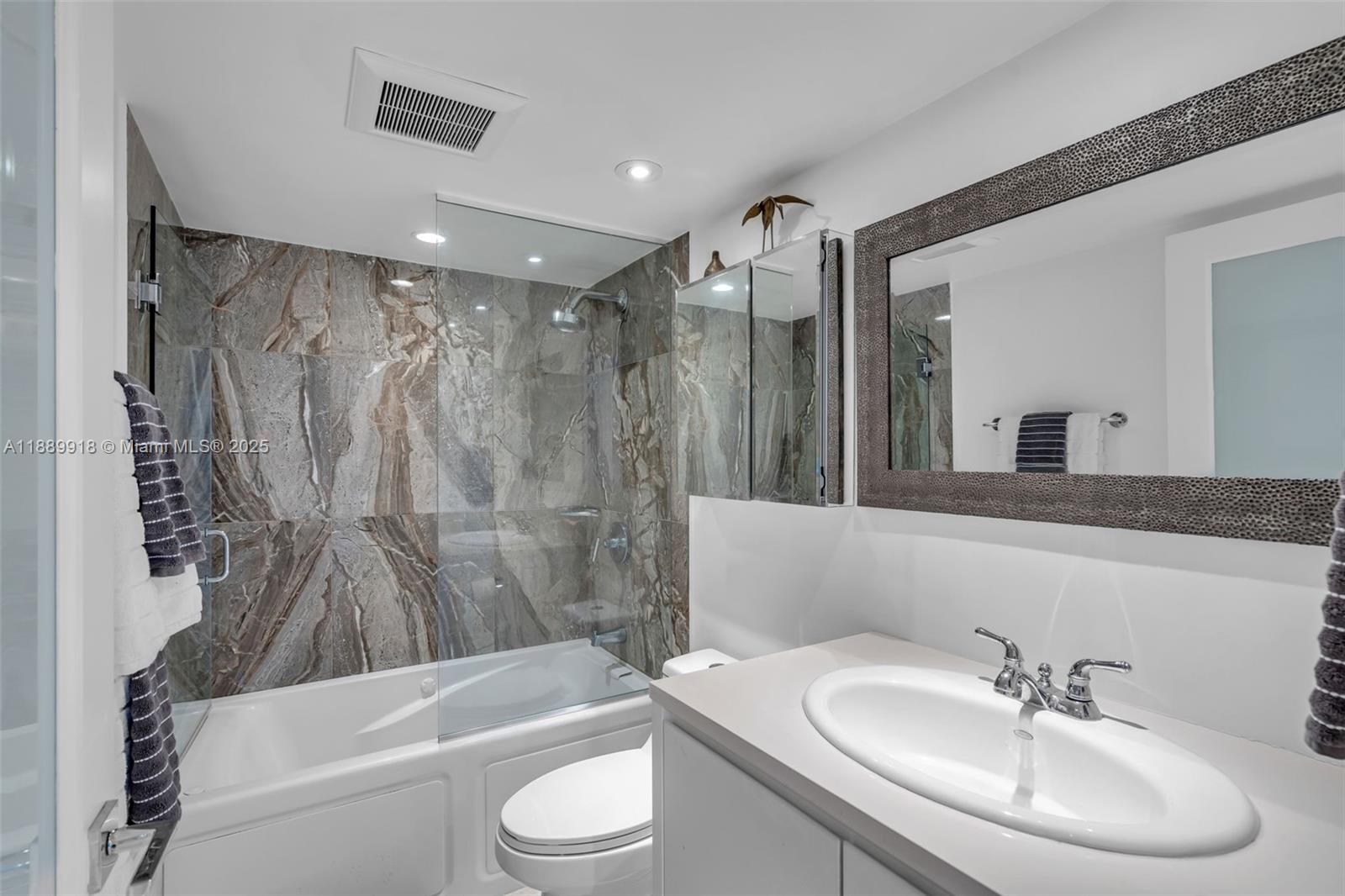 251 Crandon Blvd #625, Key Biscayne FL 33149