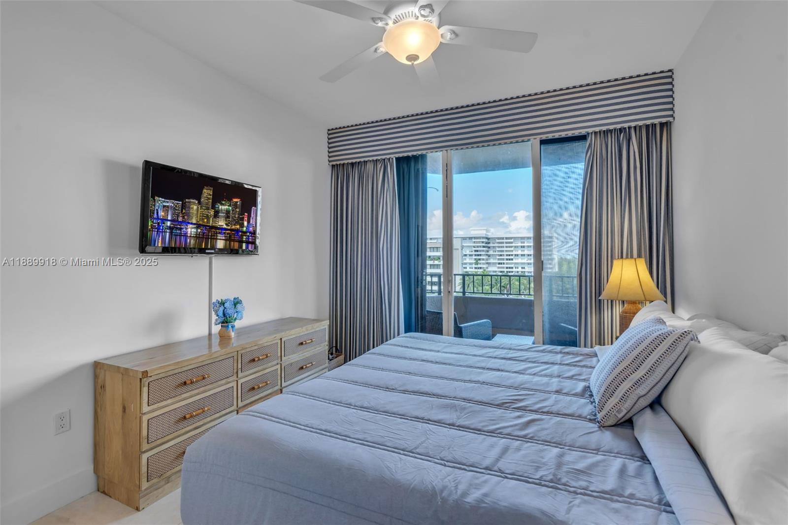 251 Crandon Blvd #625, Key Biscayne FL 33149