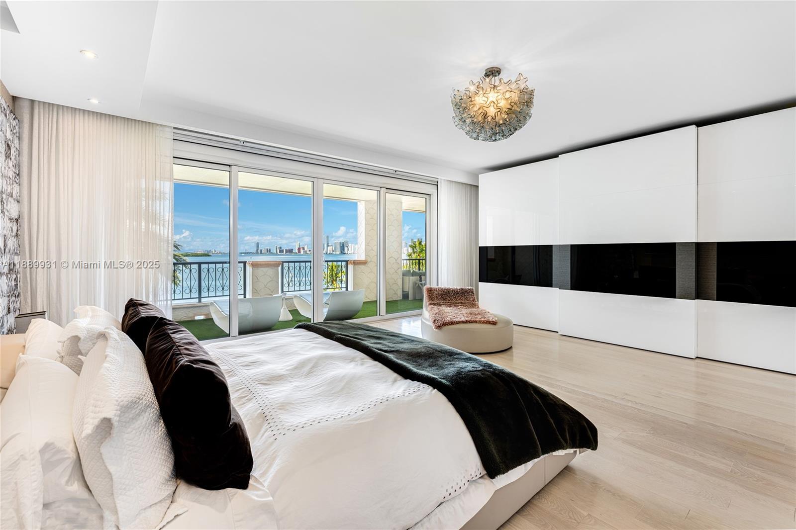 5134 Fisher Island Dr #5134, Miami Beach FL 33109