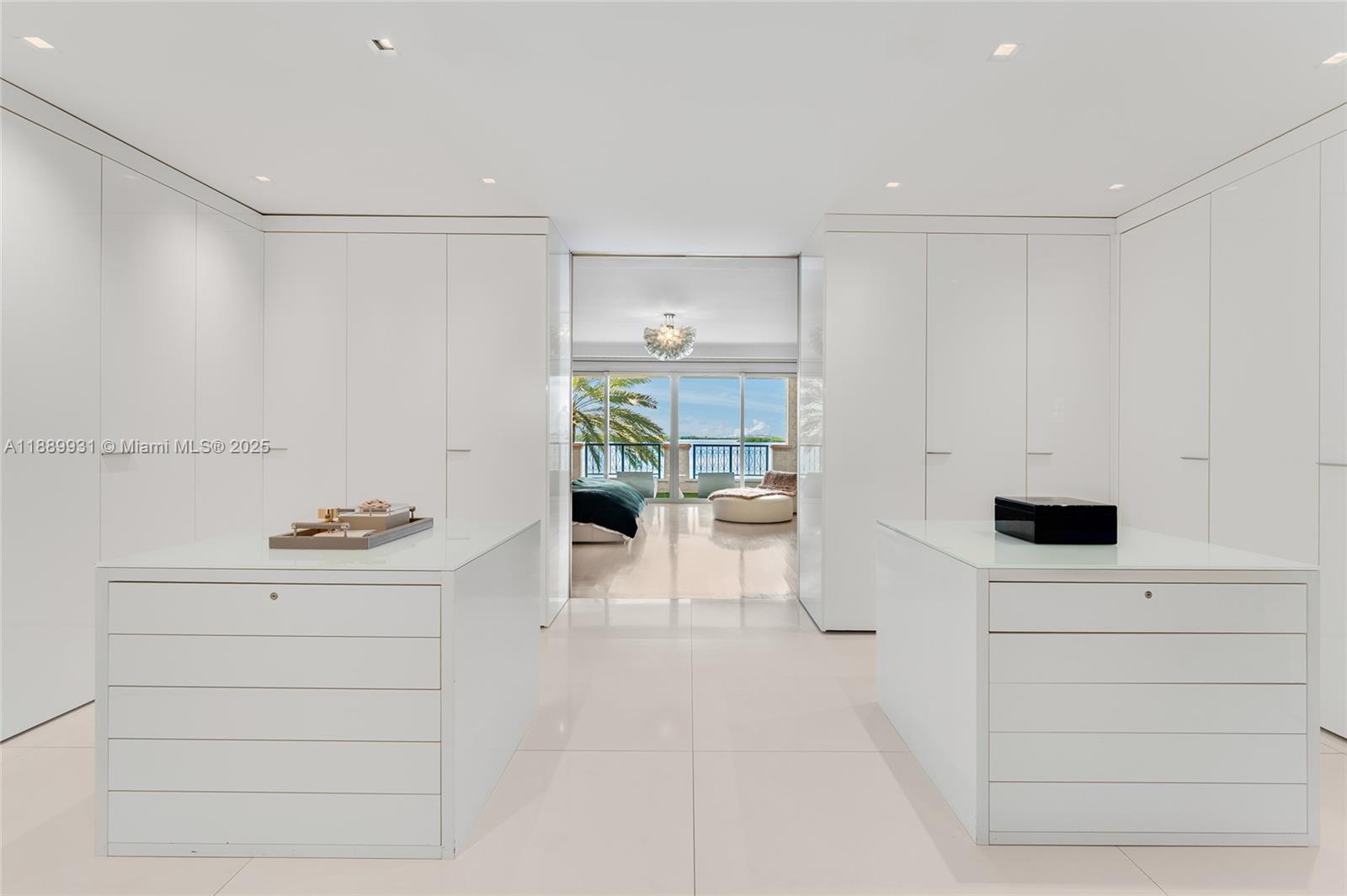 5134 Fisher Island Dr #5134, Miami Beach FL 33109