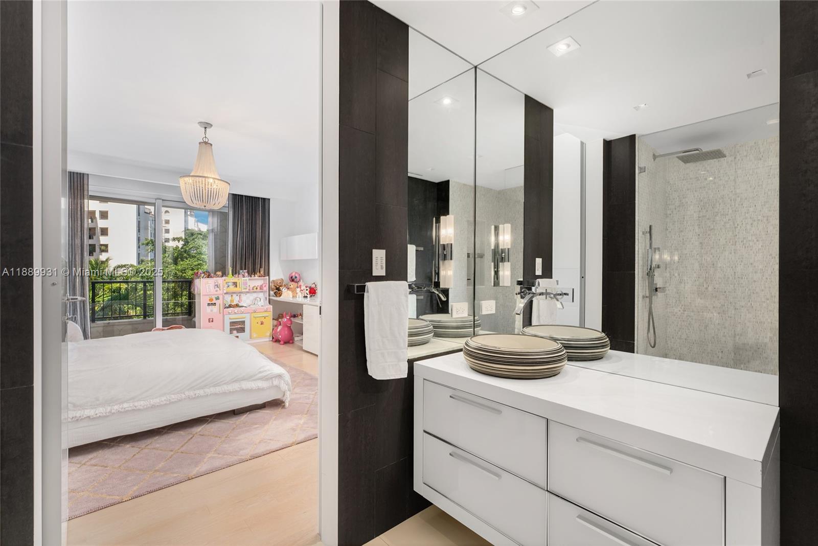 5134 Fisher Island Dr #5134, Miami Beach FL 33109