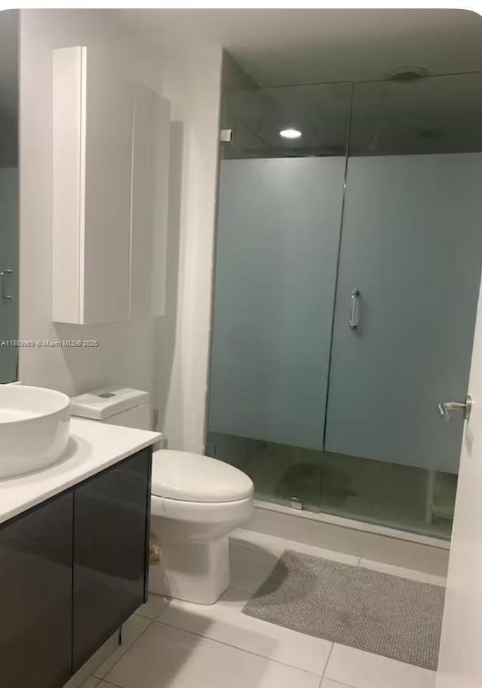 31 SE 6th St #804, Miami FL 33131