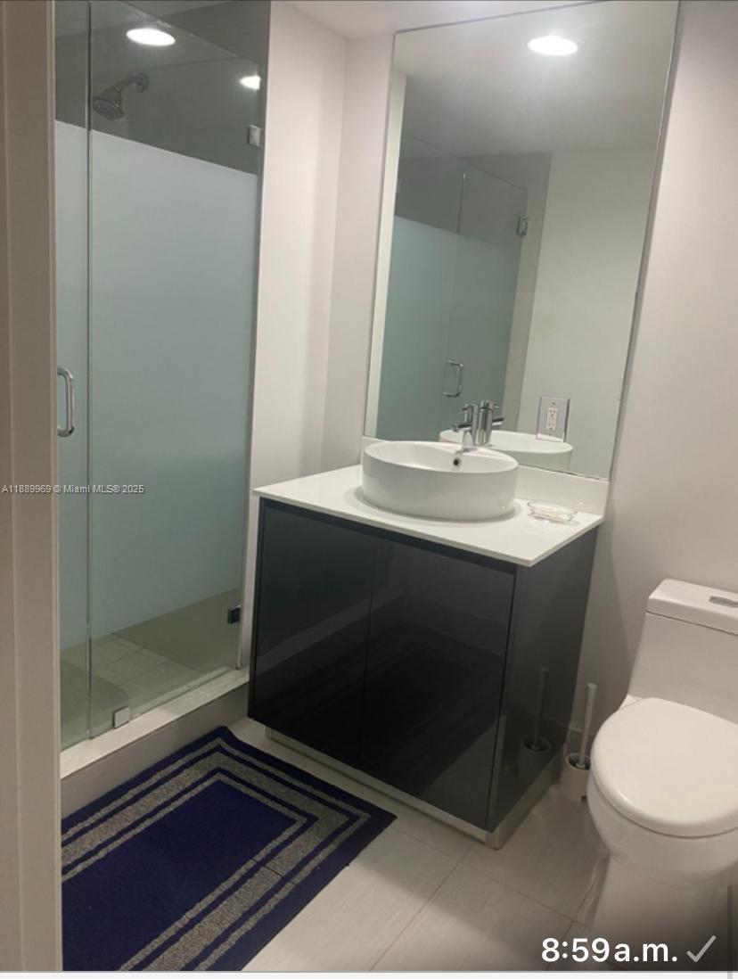 31 SE 6th St #804, Miami FL 33131