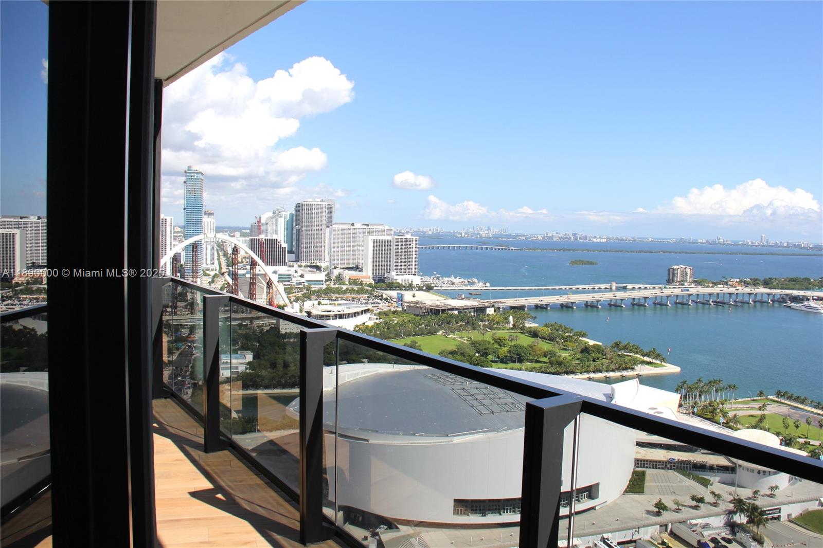 398 NE 5th St #3310, Miami FL 33132