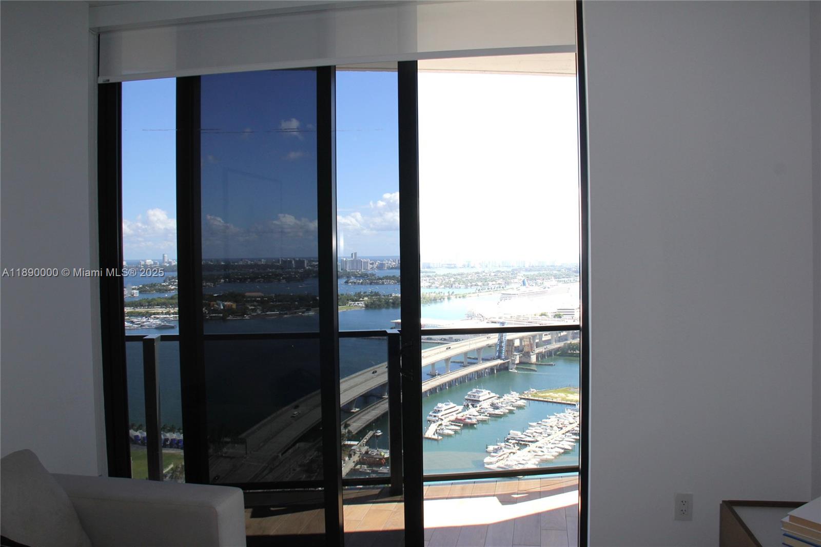 398 NE 5th St #3310, Miami FL 33132