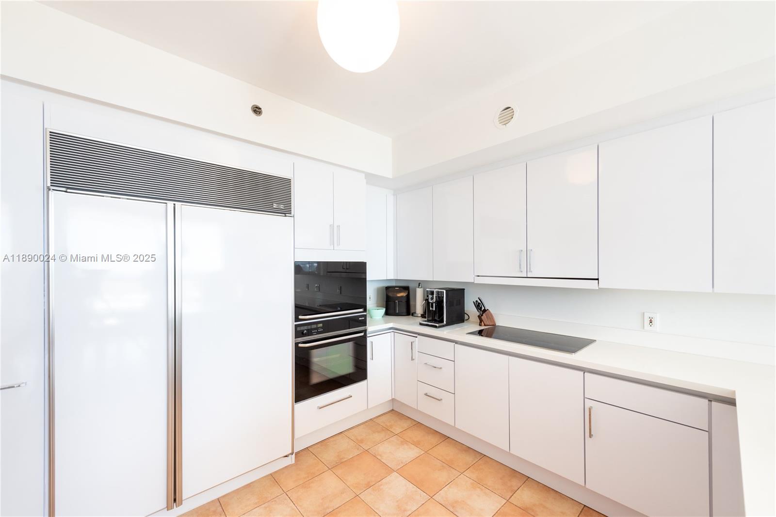 799 Crandon Blvd #607, Key Biscayne FL 33149