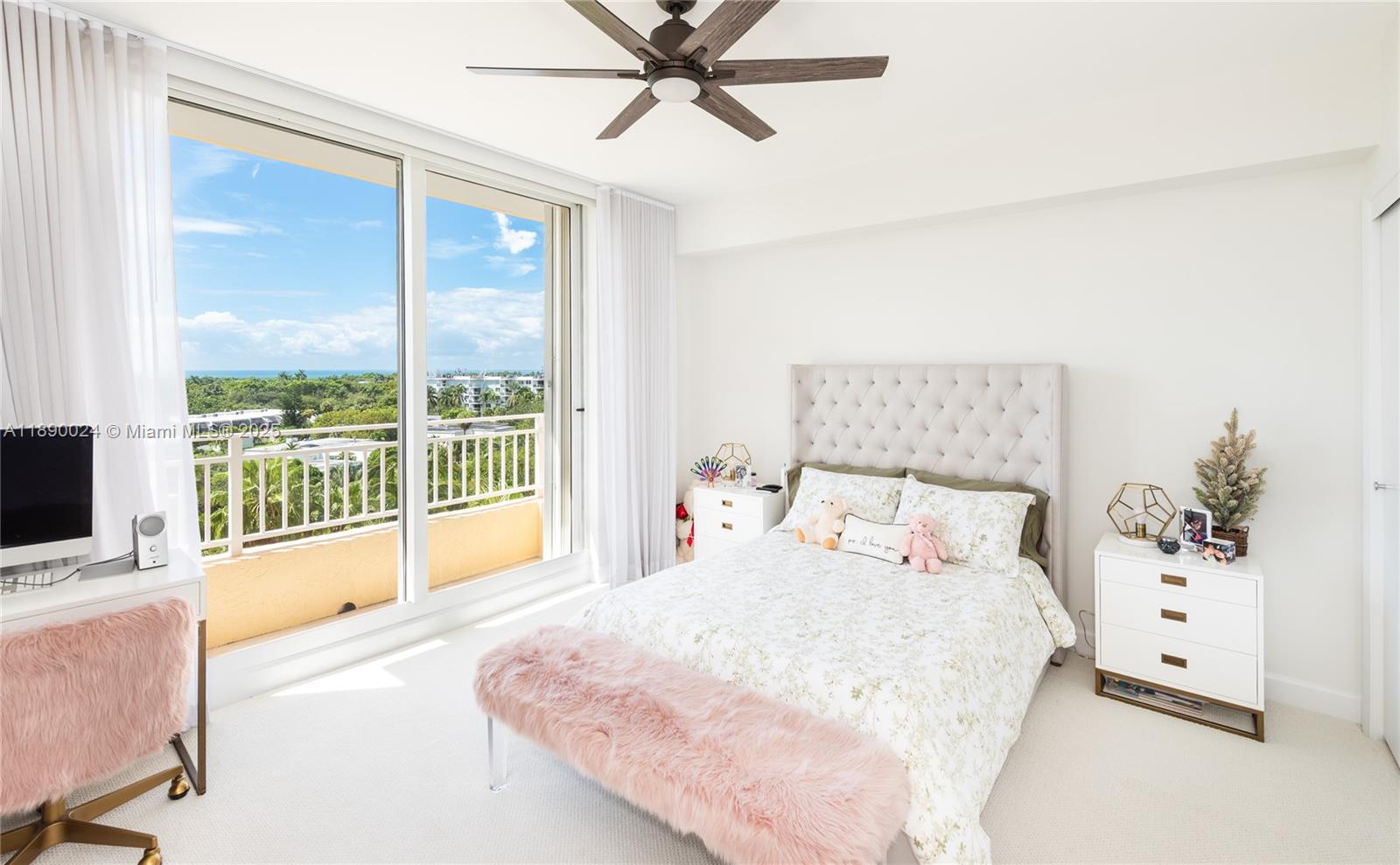 799 Crandon Blvd #607, Key Biscayne FL 33149