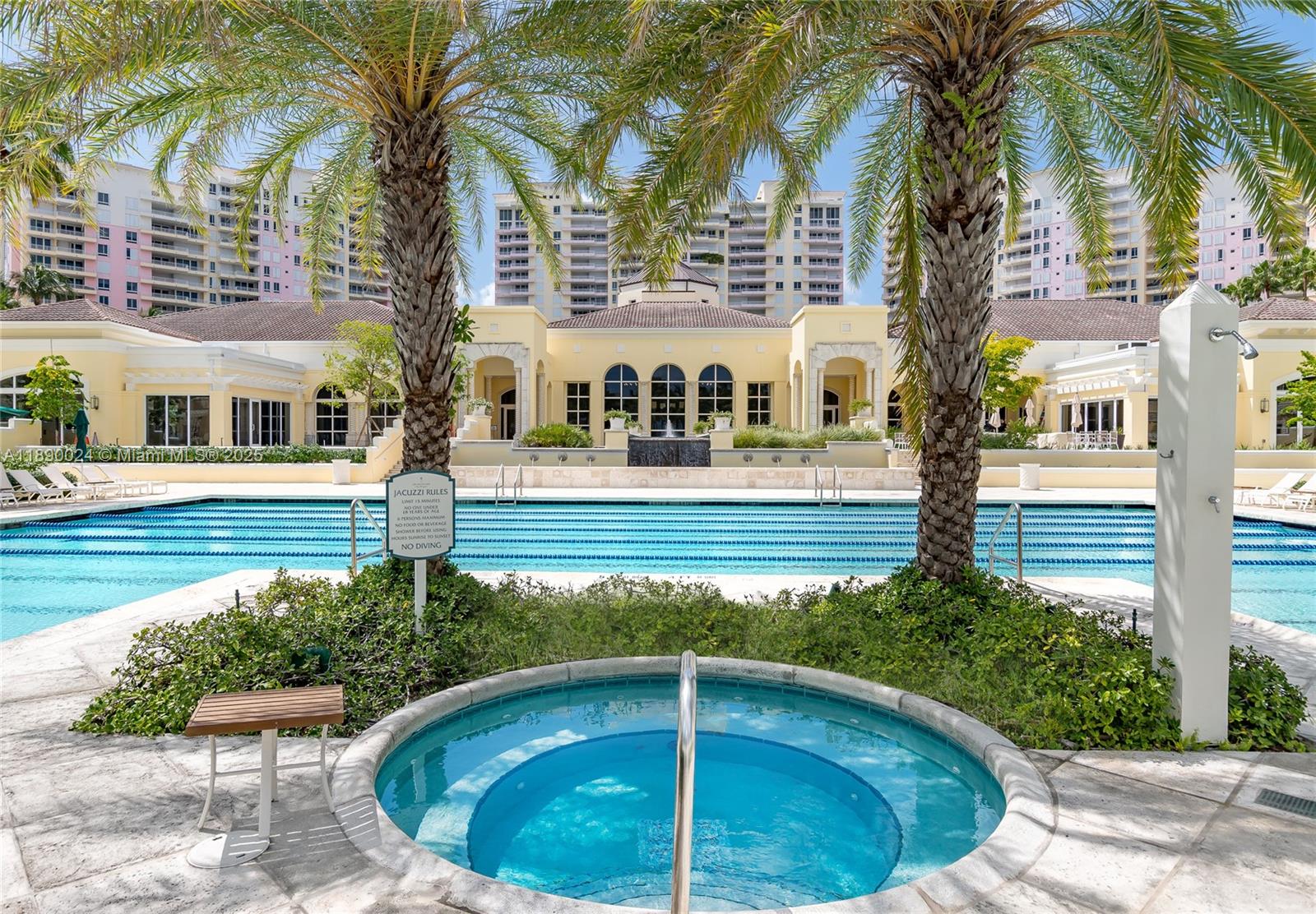 799 Crandon Blvd #607, Key Biscayne FL 33149