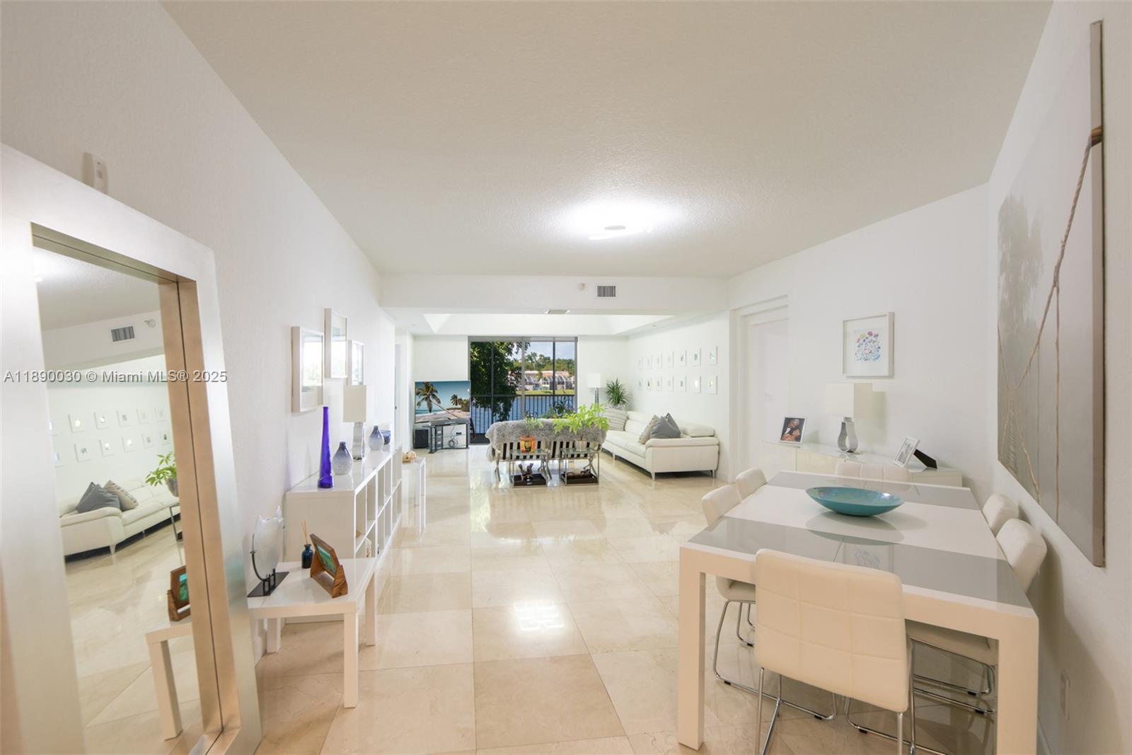 10700 NW 66th St #207, Doral FL 33178