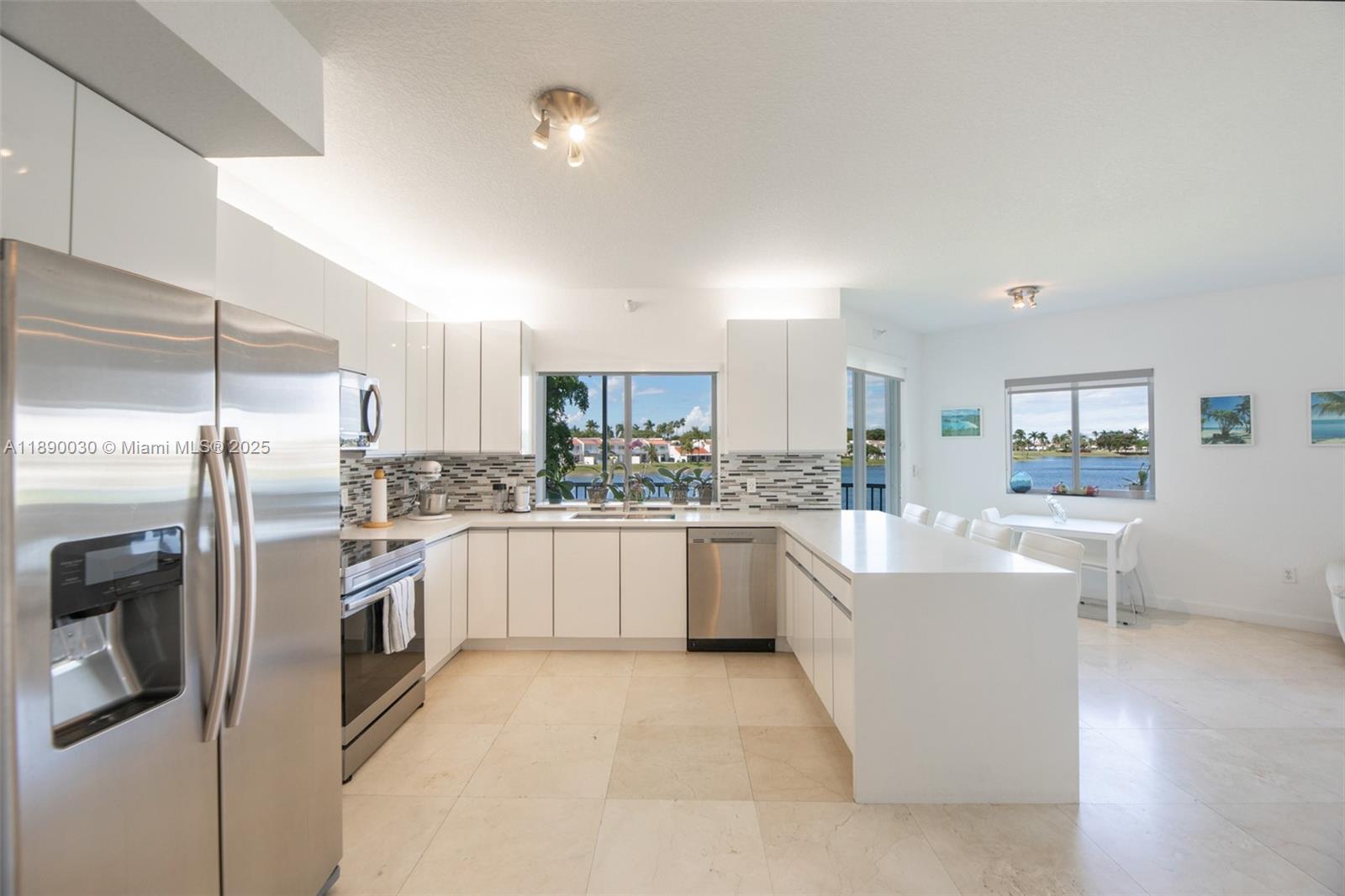 10700 NW 66th St #207, Doral FL 33178