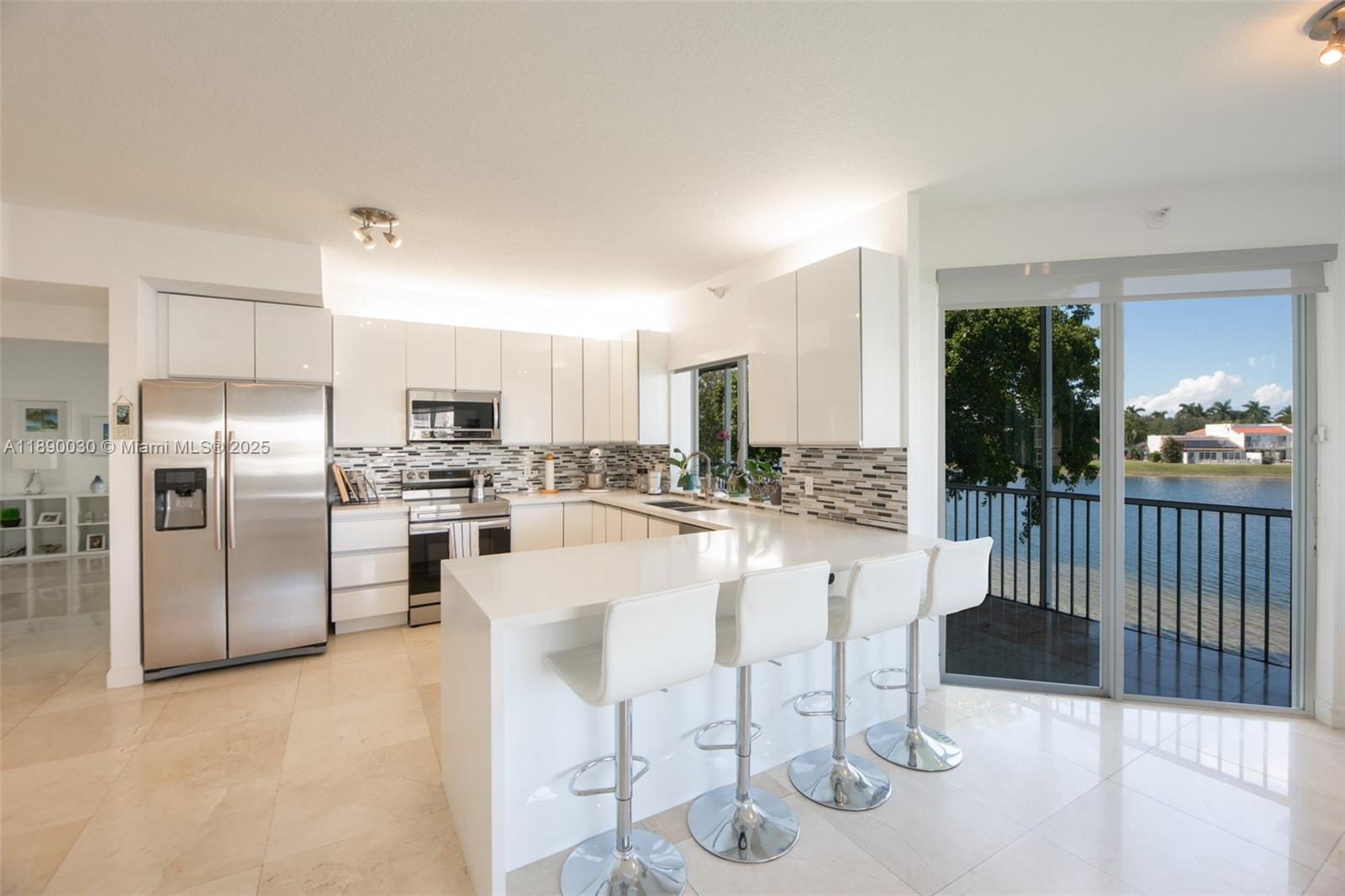 10700 NW 66th St #207, Doral FL 33178