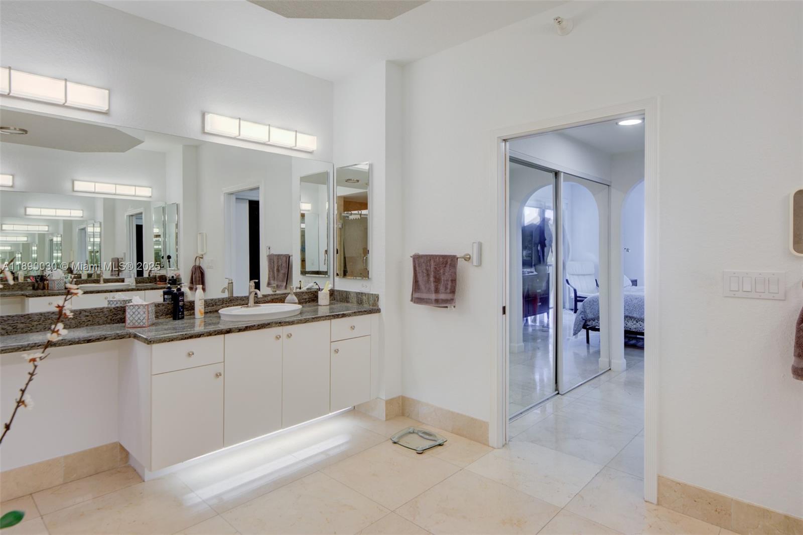 10700 NW 66th St #207, Doral FL 33178