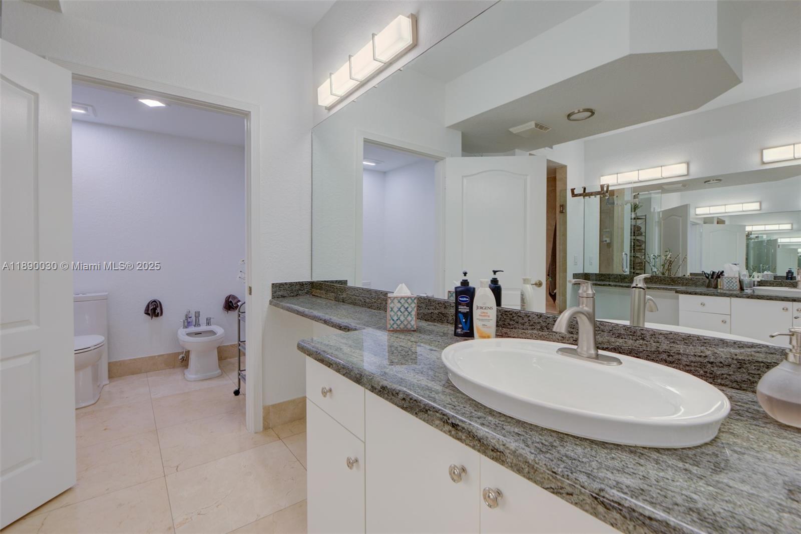 10700 NW 66th St #207, Doral FL 33178
