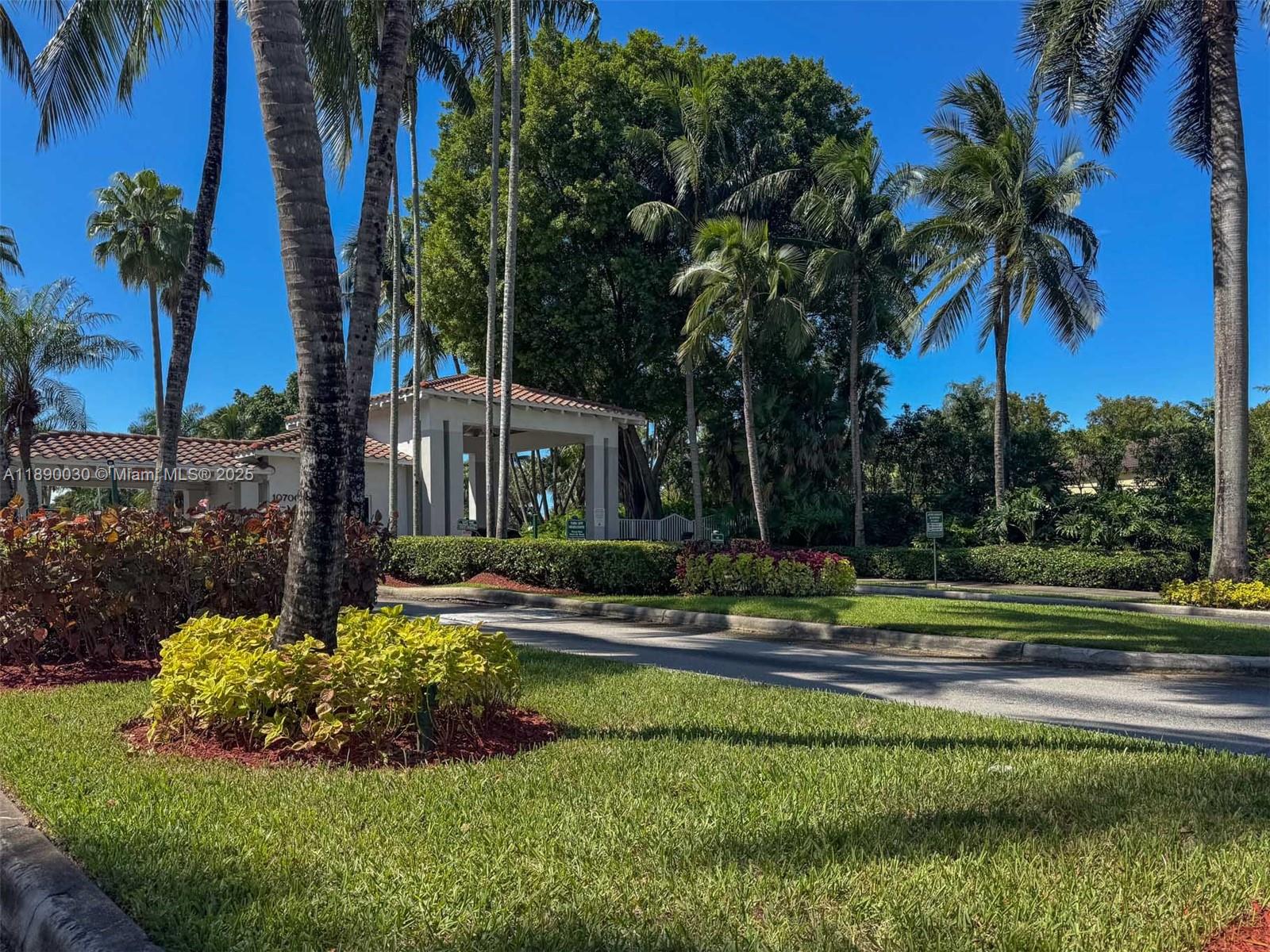 10700 NW 66th St #207, Doral FL 33178