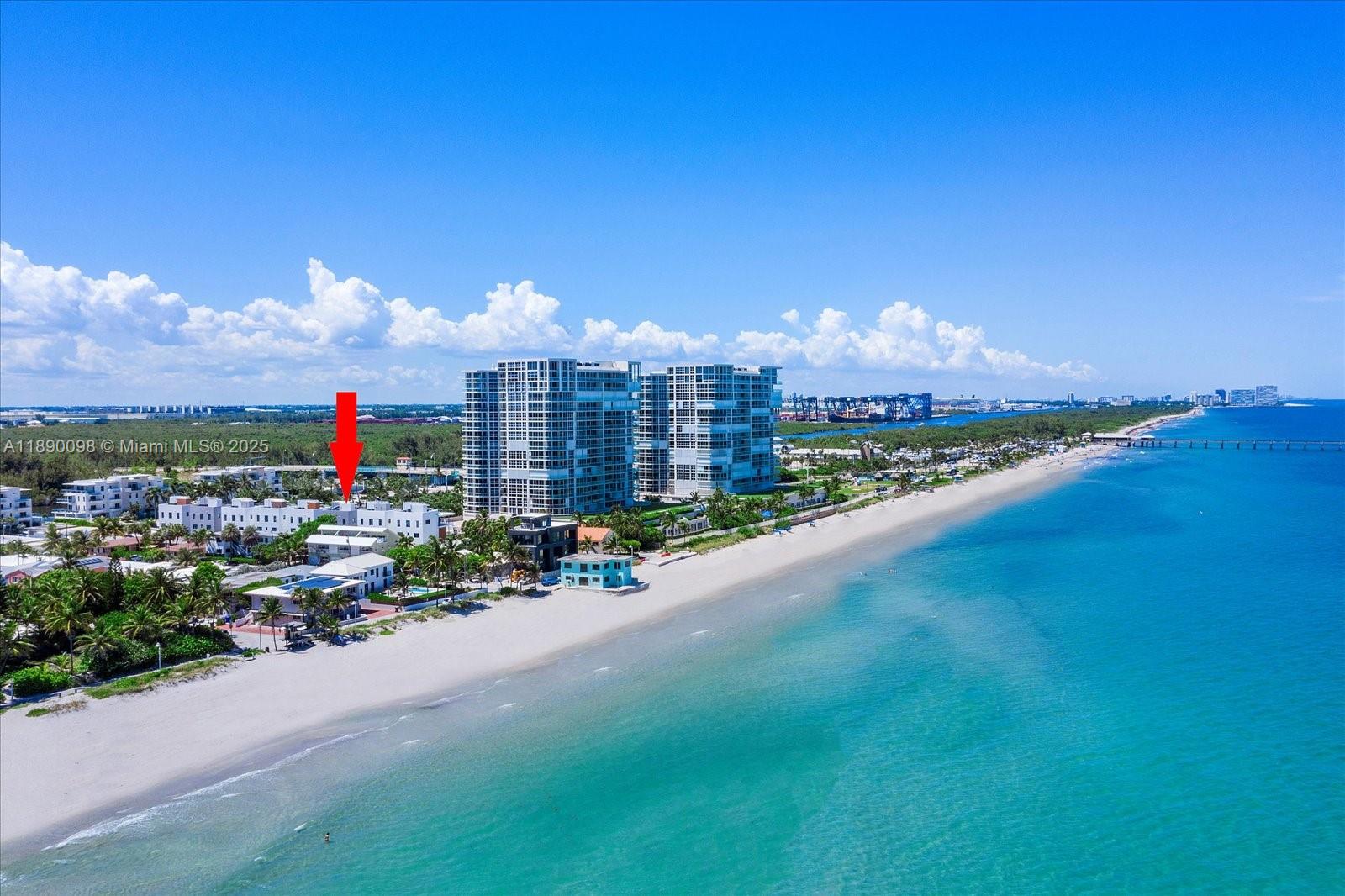332 Balboa St, Hollywood FL 33019