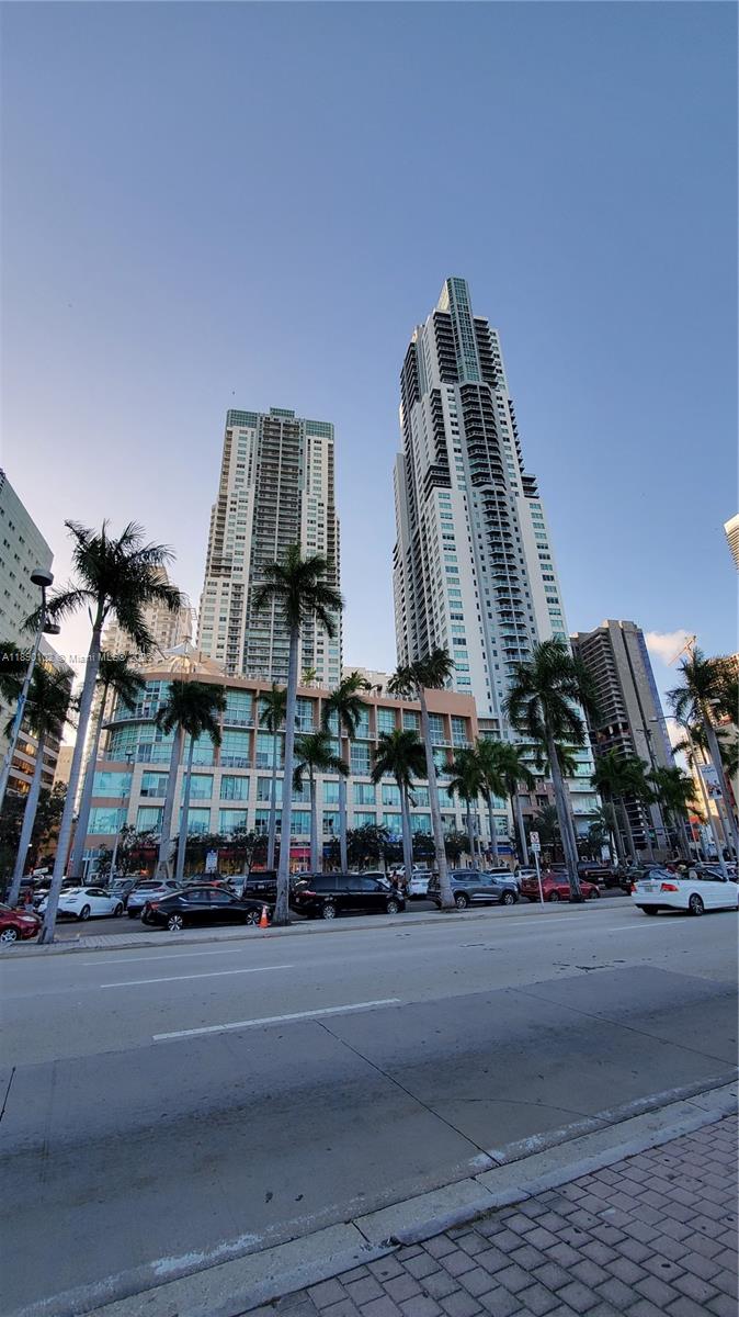 253 NE 2nd St #2709, Miami FL 33132