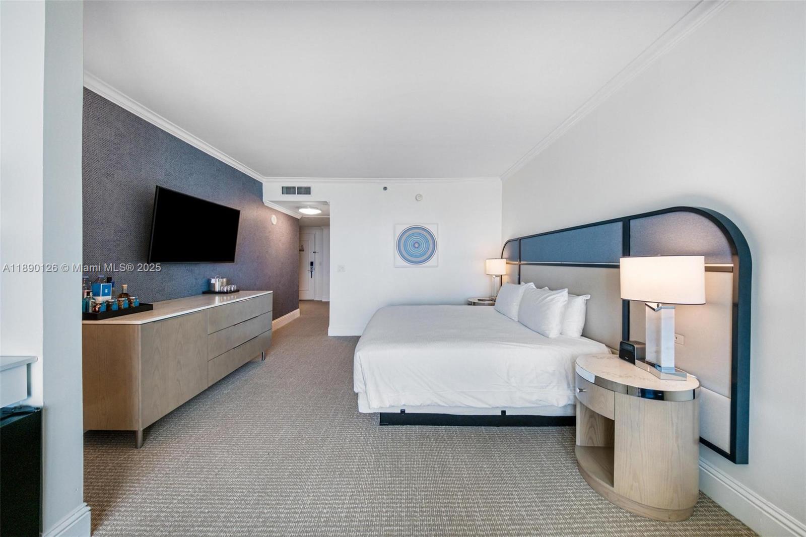 4401 Collins Ave #3310, Miami Beach FL 33140