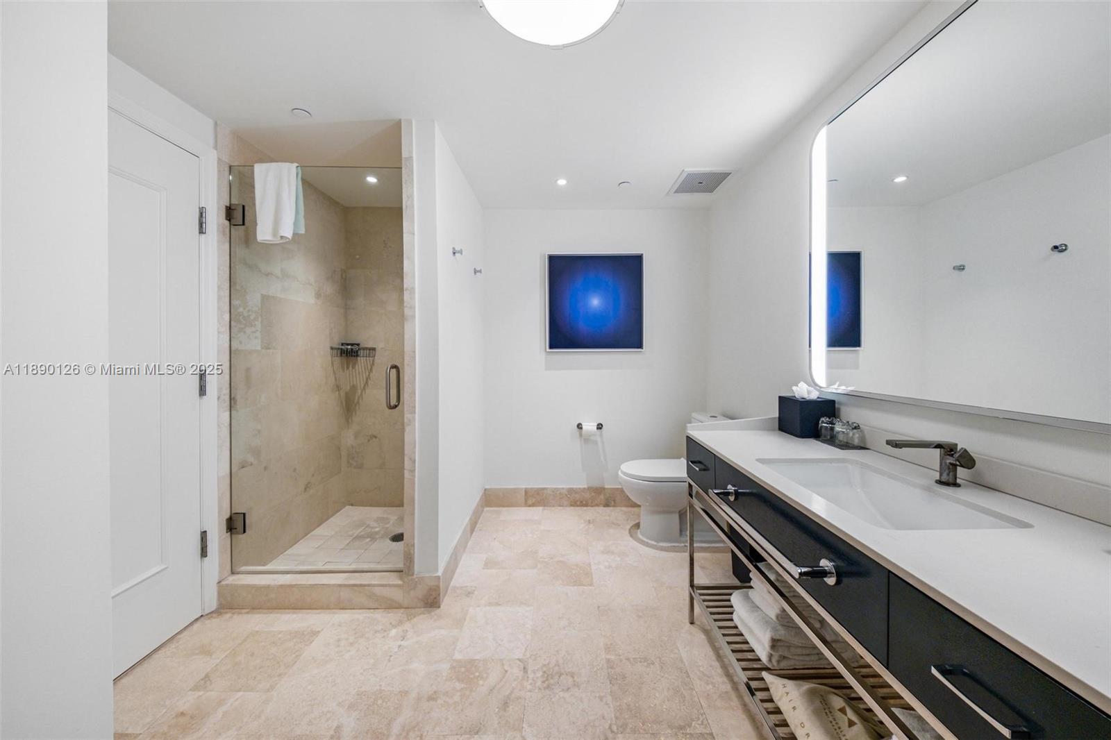 4401 Collins Ave #3310, Miami Beach FL 33140