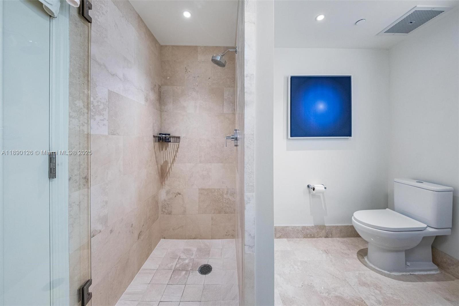 4401 Collins Ave #3310, Miami Beach FL 33140
