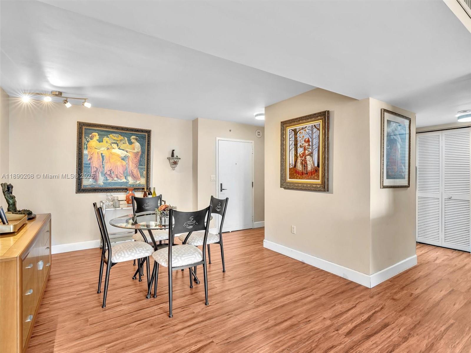 600 Biltmore Way #406, Coral Gables FL 33134