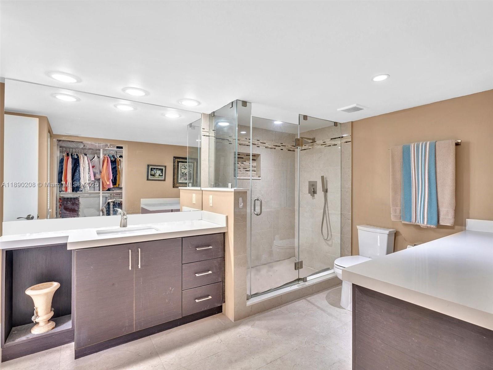 600 Biltmore Way #406, Coral Gables FL 33134