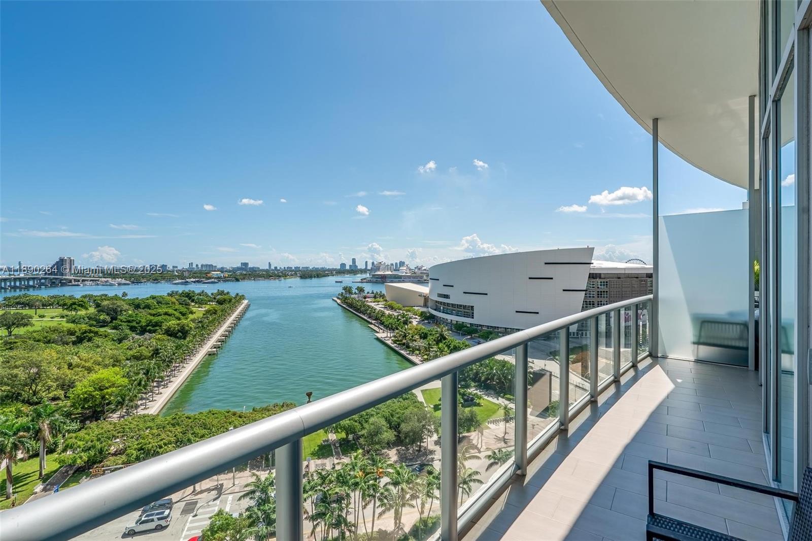 888 Biscayne Blvd #1210, Miami FL 33132