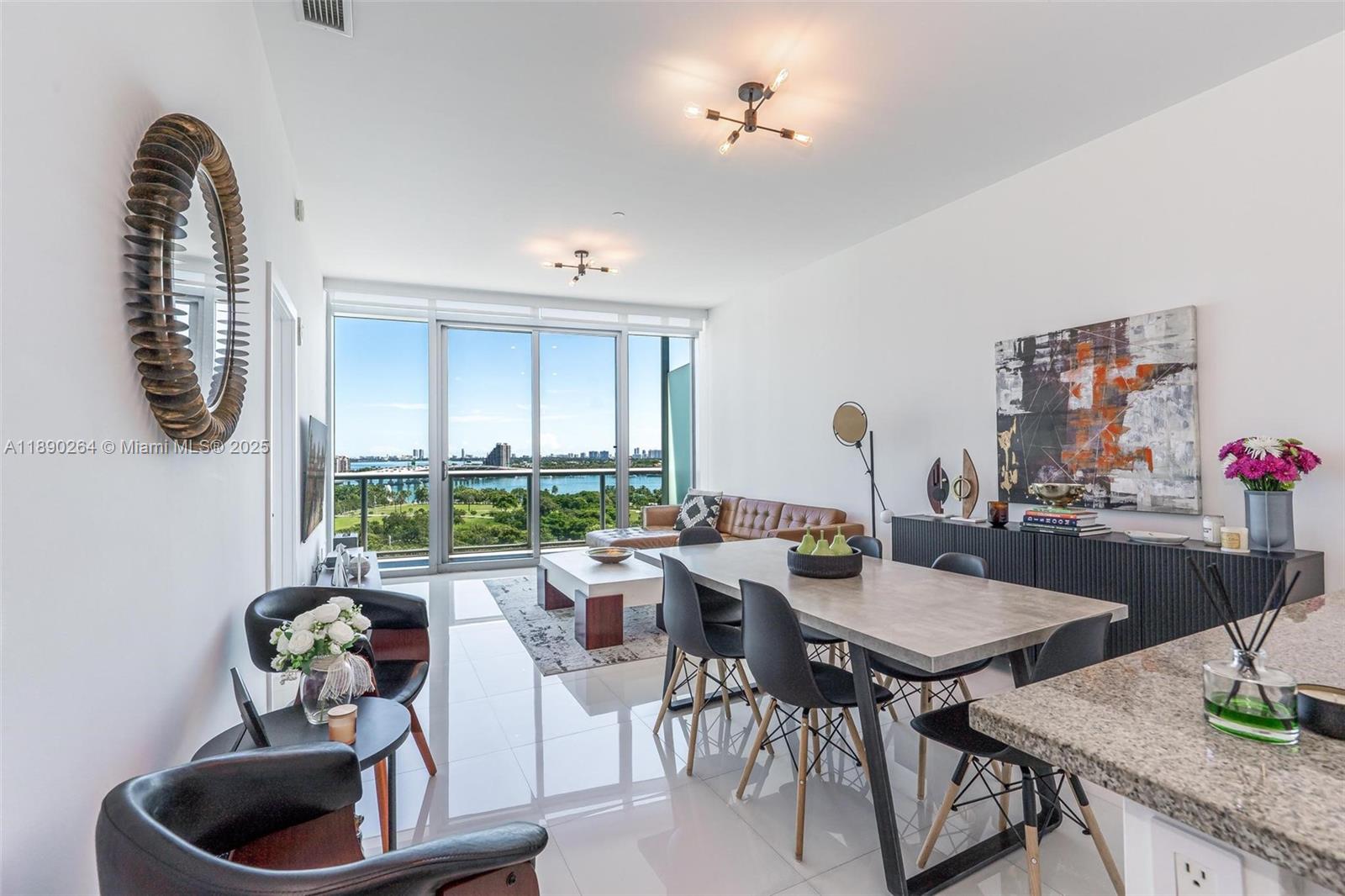 888 Biscayne Blvd #1210, Miami FL 33132