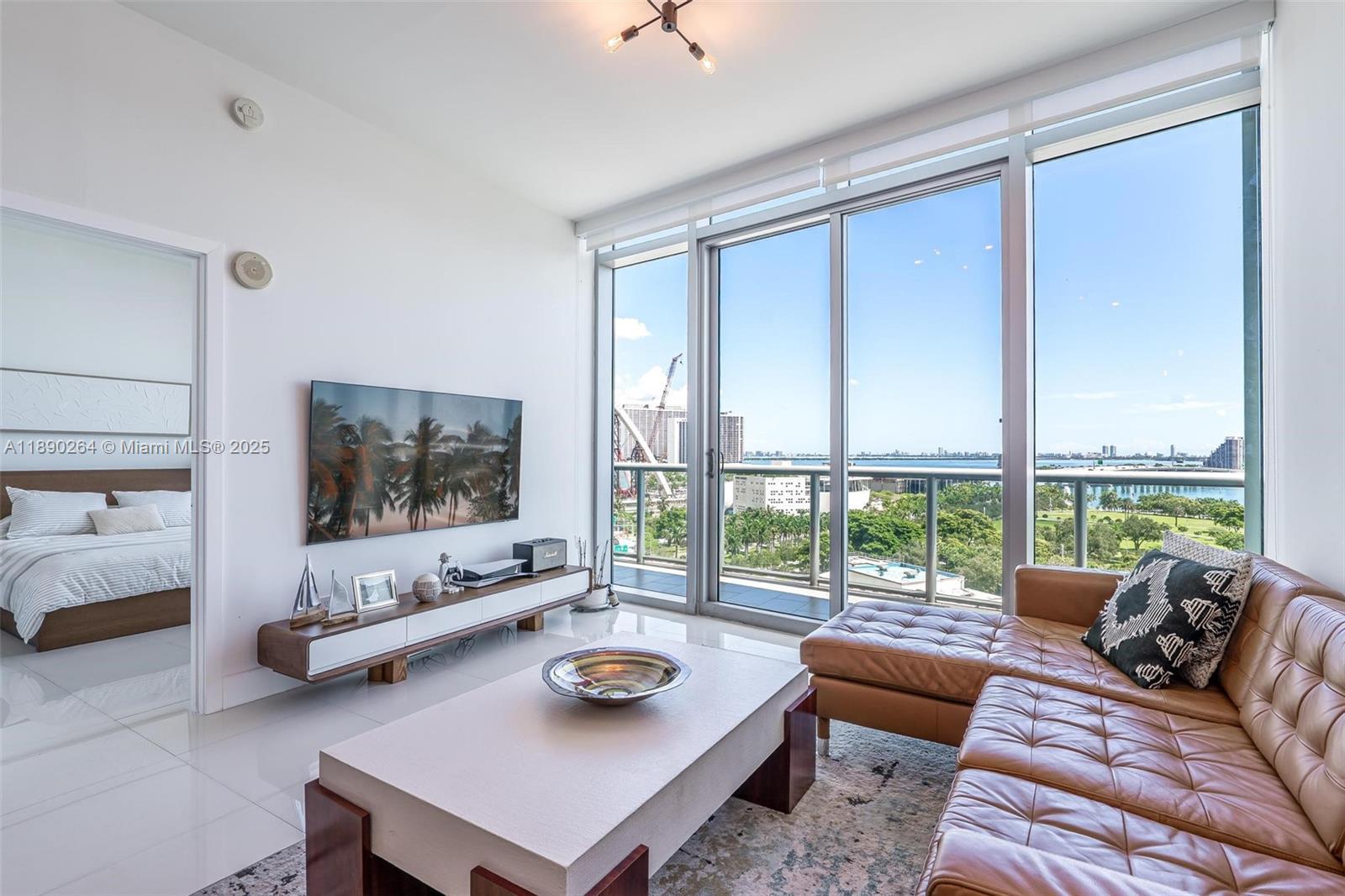 888 Biscayne Blvd #1210, Miami FL 33132