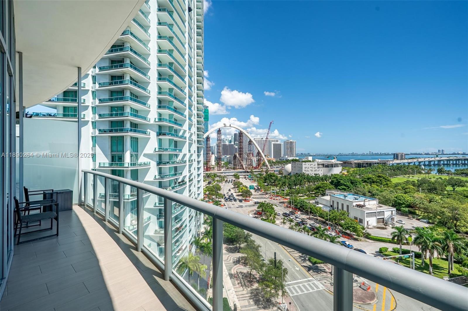 888 Biscayne Blvd #1210, Miami FL 33132