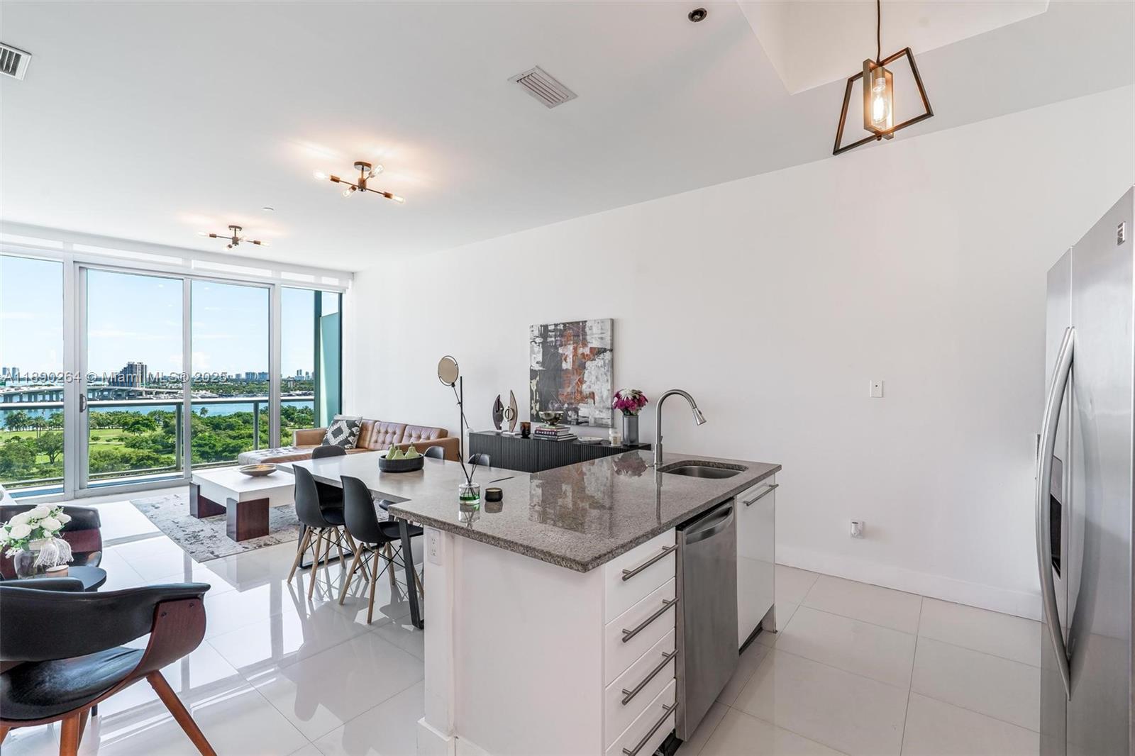 888 Biscayne Blvd #1210, Miami FL 33132