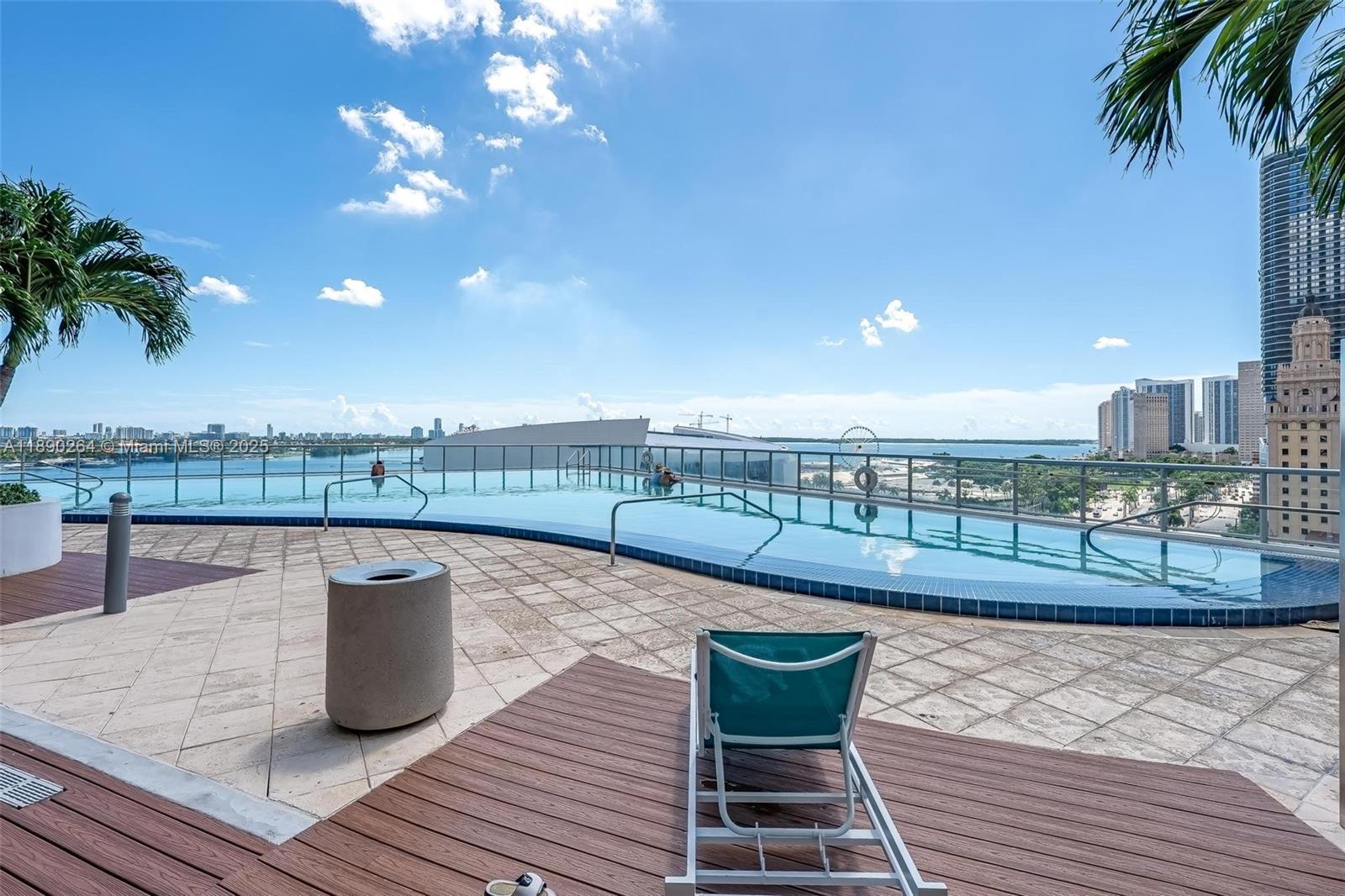 888 Biscayne Blvd #1210, Miami FL 33132