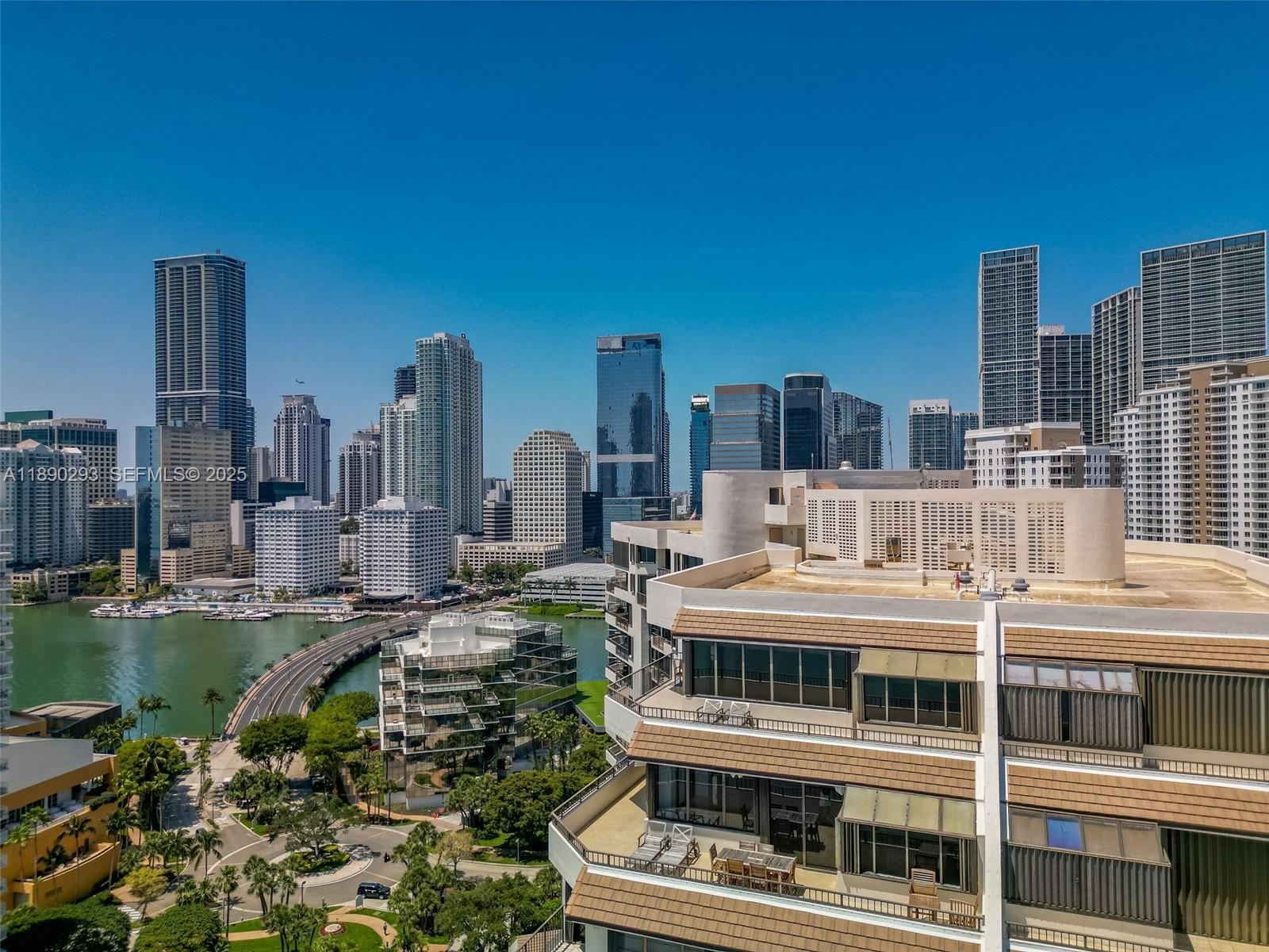 520 Brickell Key Dr #UPH-03, Miami FL 33131