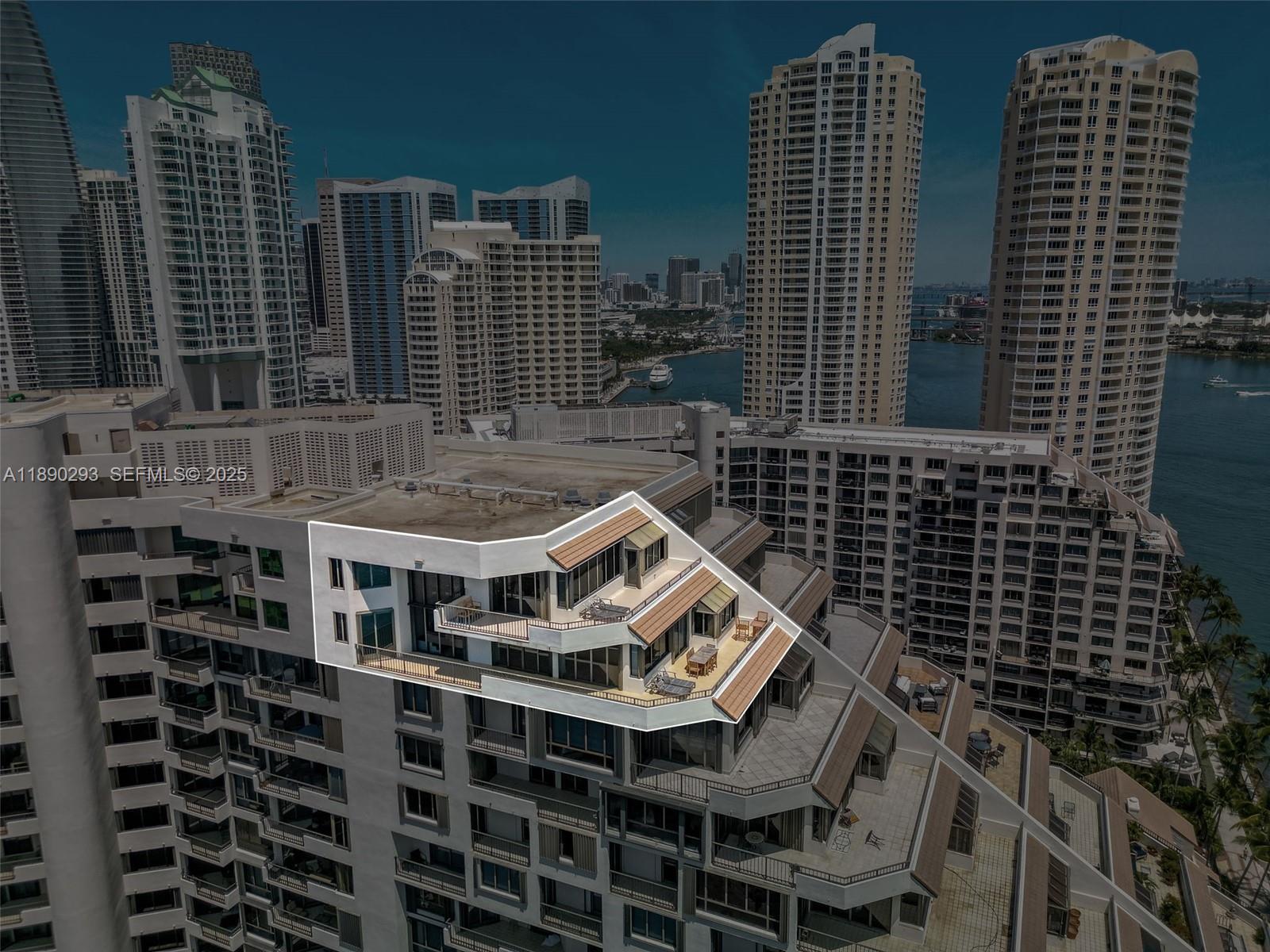 520 Brickell Key Dr #UPH-03, Miami FL 33131