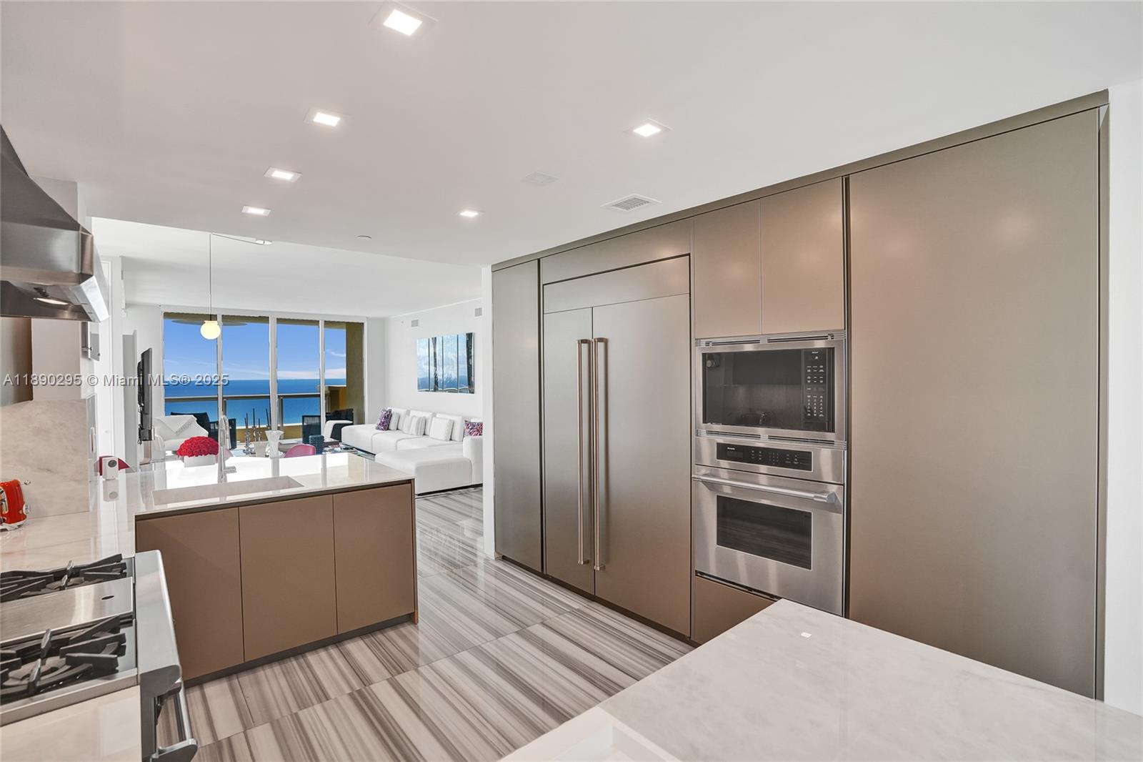 17875 Collins Ave #3101, Sunny Isles Beach FL 33160