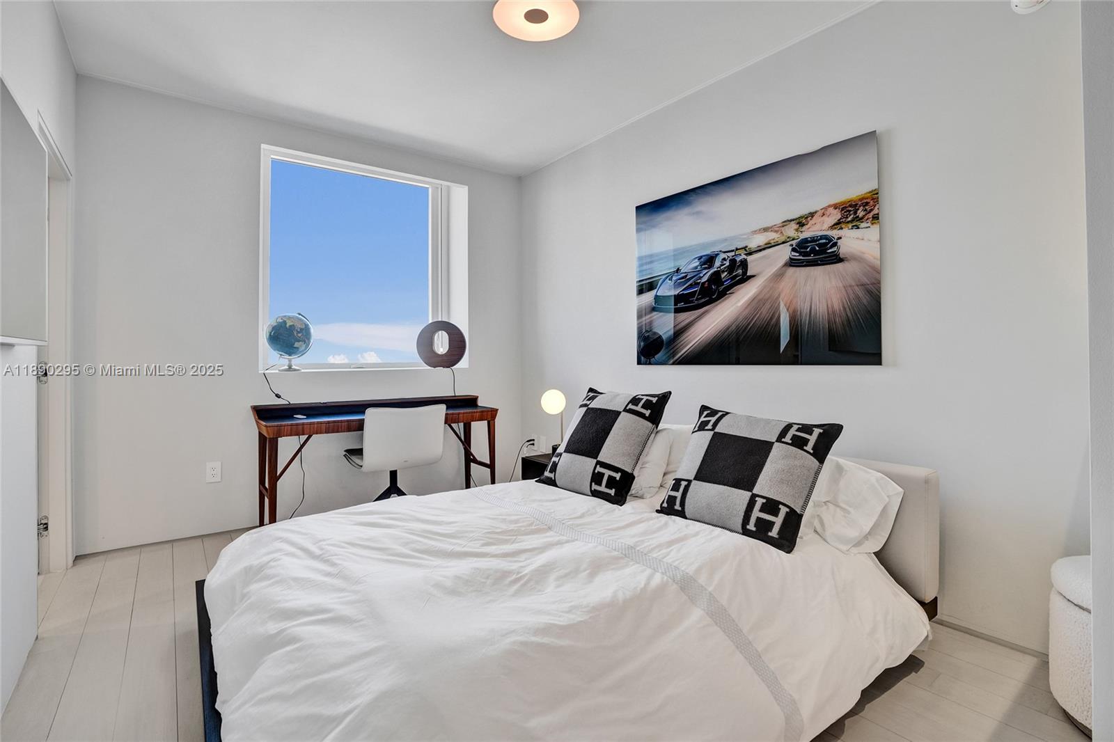 17875 Collins Ave #3101, Sunny Isles Beach FL 33160