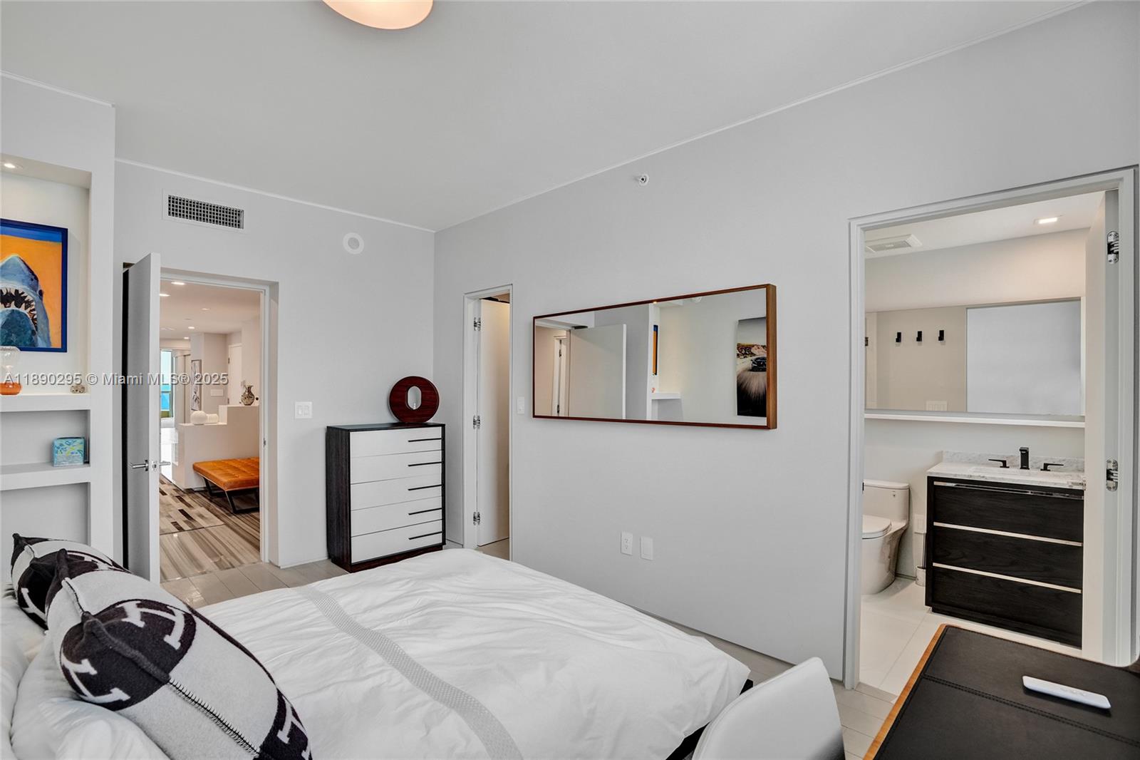17875 Collins Ave #3101, Sunny Isles Beach FL 33160