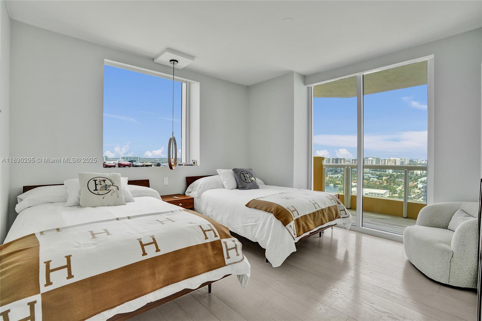17875 Collins Ave #3101, Sunny Isles Beach FL 33160