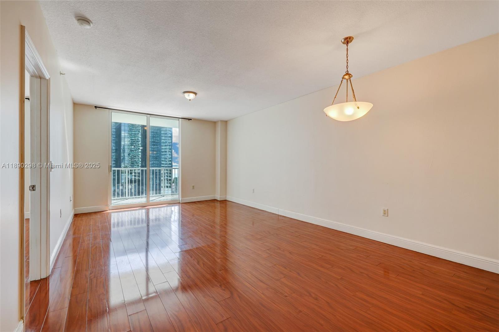 1250 S Miami Ave #1010, Miami FL 33130