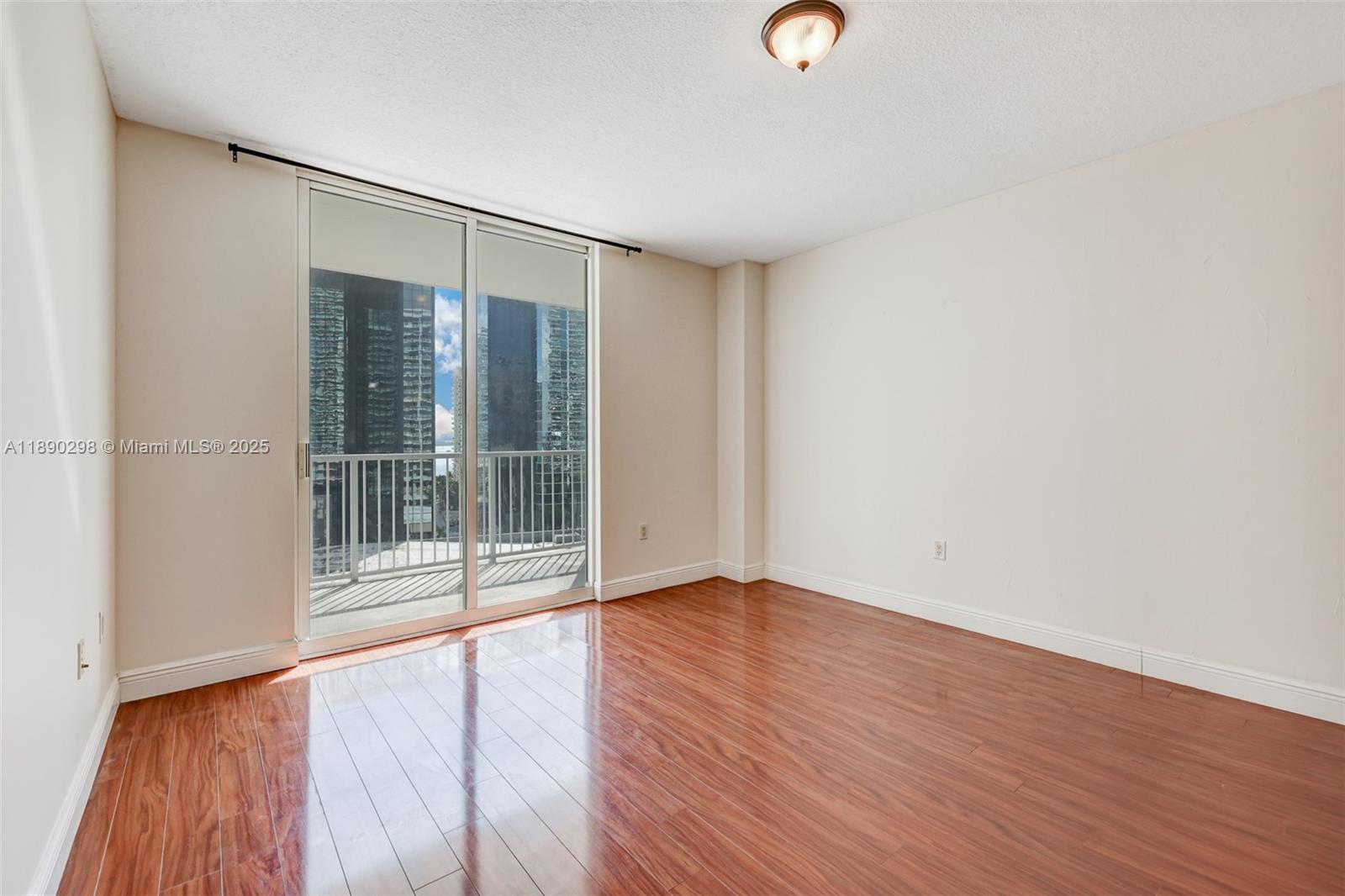 1250 S Miami Ave #1010, Miami FL 33130