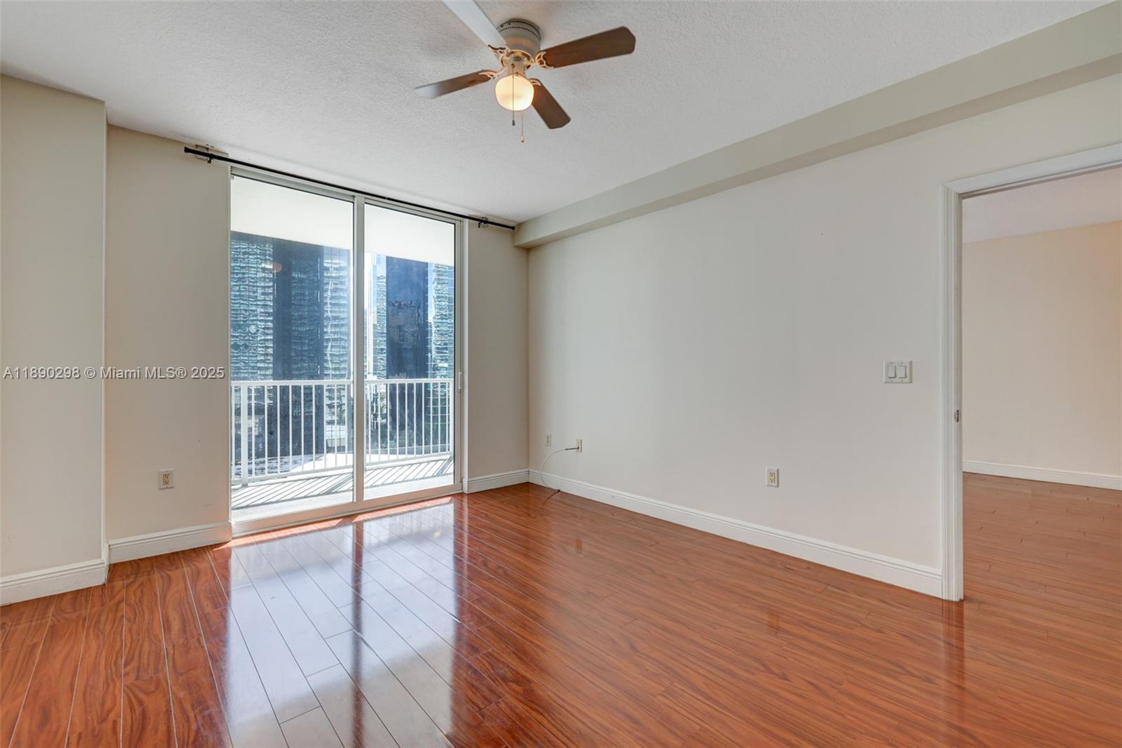 1250 S Miami Ave #1010, Miami FL 33130