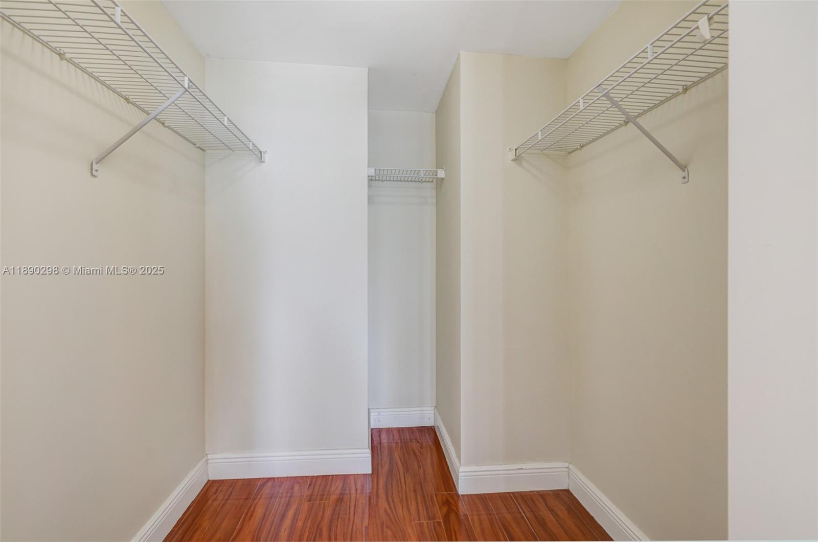 1250 S Miami Ave #1010, Miami FL 33130