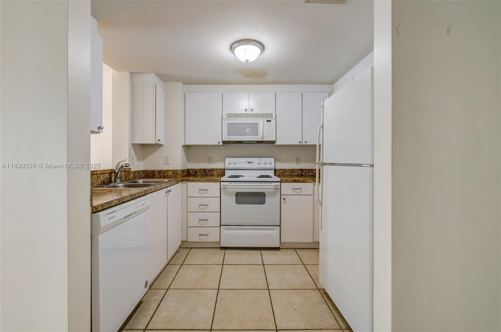 1250 S Miami Ave #1010, Miami FL 33130