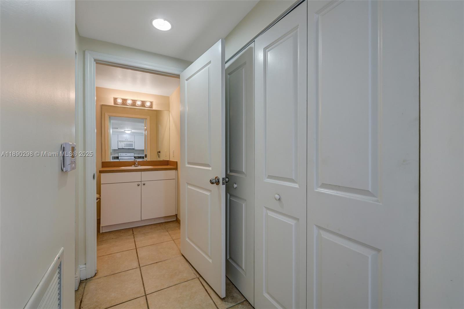 1250 S Miami Ave #1010, Miami FL 33130