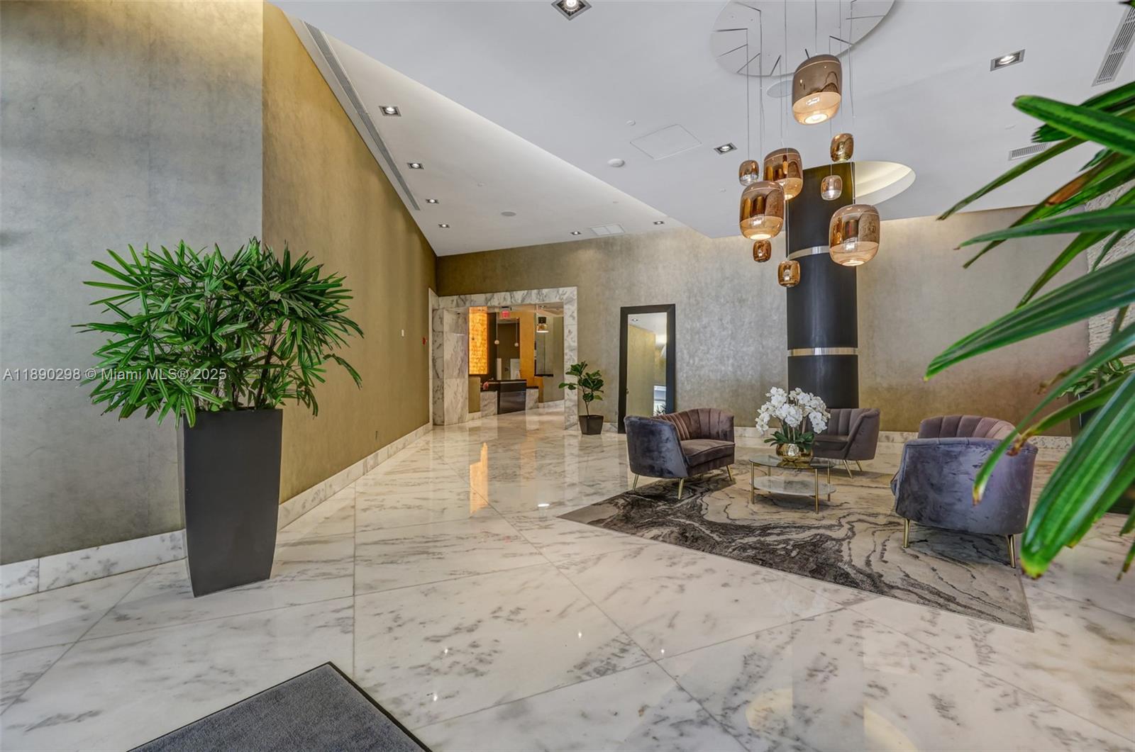 1250 S Miami Ave #1010, Miami FL 33130
