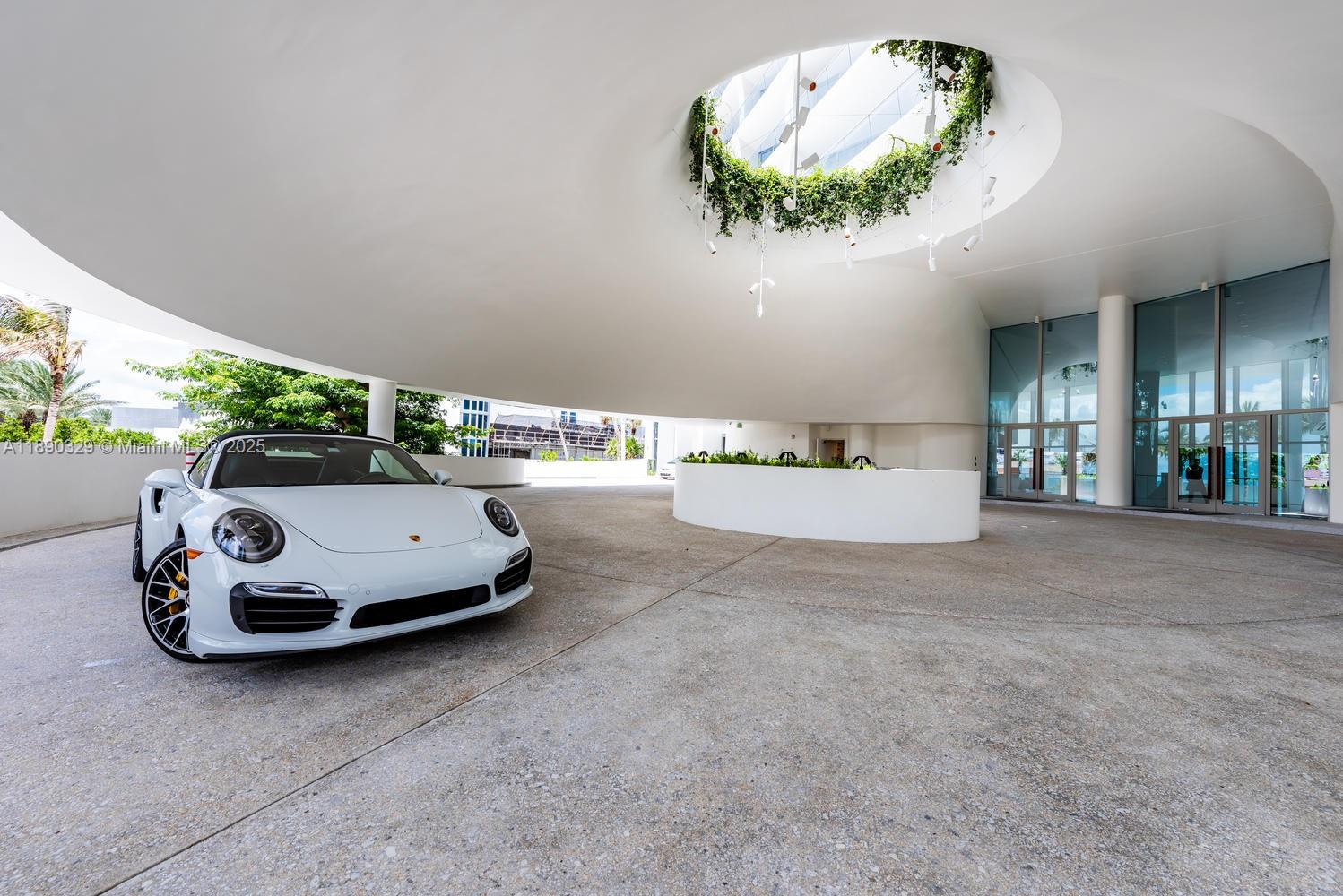 16901 Collins Ave #801, Sunny Isles Beach FL 33160