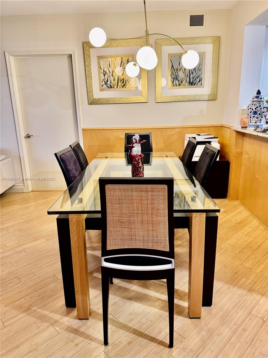 19501 W Country Club Dr #2515, Aventura FL 33180