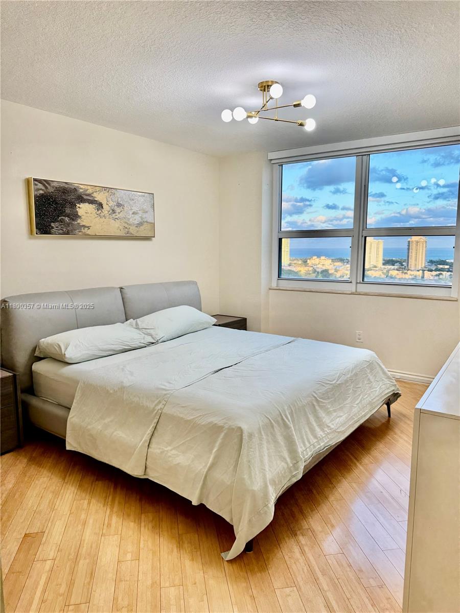 19501 W Country Club Dr #2515, Aventura FL 33180