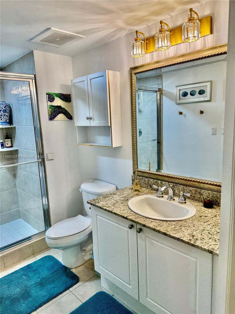 19501 W Country Club Dr #2515, Aventura FL 33180
