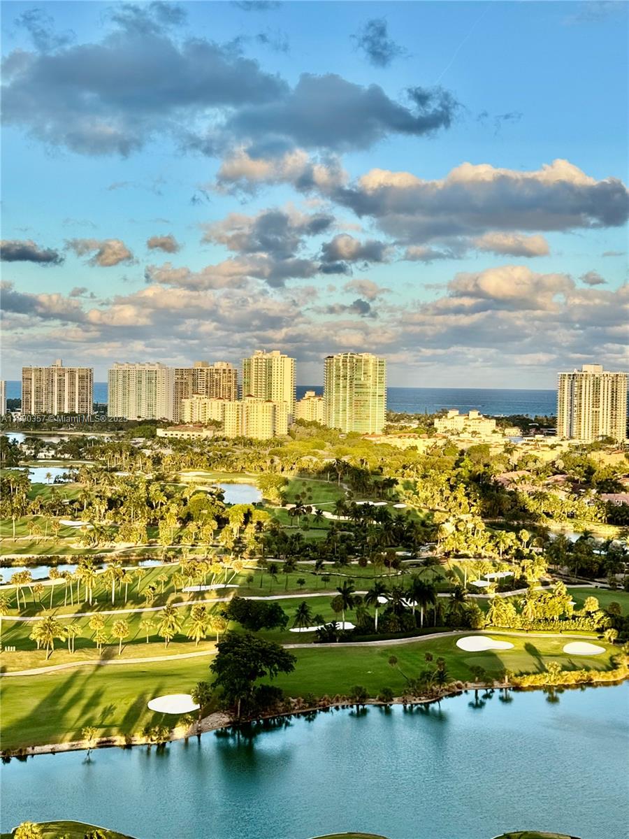 19501 W Country Club Dr #2515, Aventura FL 33180