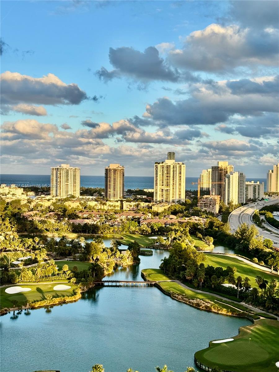 19501 W Country Club Dr #2515, Aventura FL 33180